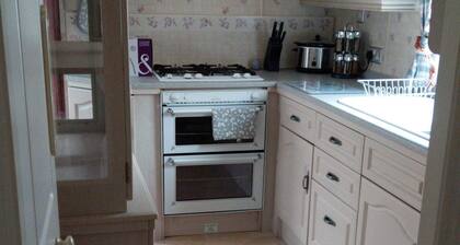 The Boat House Chalet - Boat of Garten - Near Aviemore - Sleeps 6