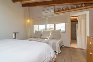 3 Schlafzimmer, BĂŒgeleisen/BĂŒgelbrett, kostenloses WLAN, BettwĂ€sche