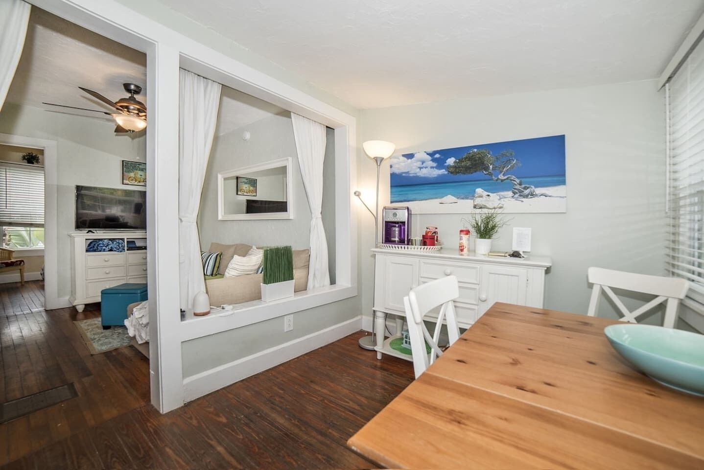 Sunny PaG Island rental w/bikes-just steps2beach