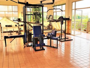 Departamento, 1 habitación, para fumadores, balcón | Sala de fitness