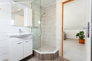 Villa, 2 habitaciones, con acceso para personas discapacitadas | Baño