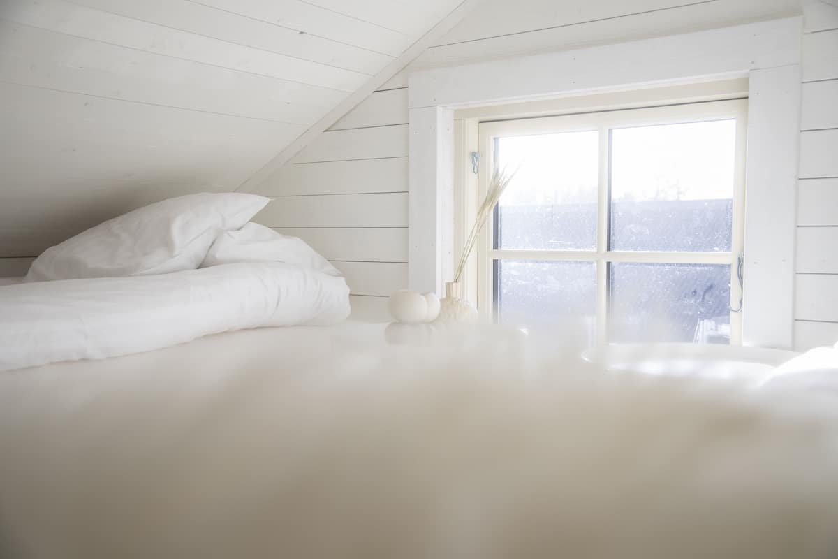 exclusive suite | 1 bedroom, individually decorated, individually furnished, desk