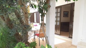 Unclassified image, 4 of 31, button - Apartment By The Beach Korcula Island 1 (Vela Luka)