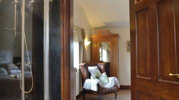 4 chambres, Wi-Fi gratuit, draps fournis