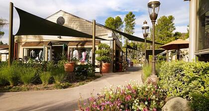 Christmas Welk San Diego California 2 bedroom Lock Off