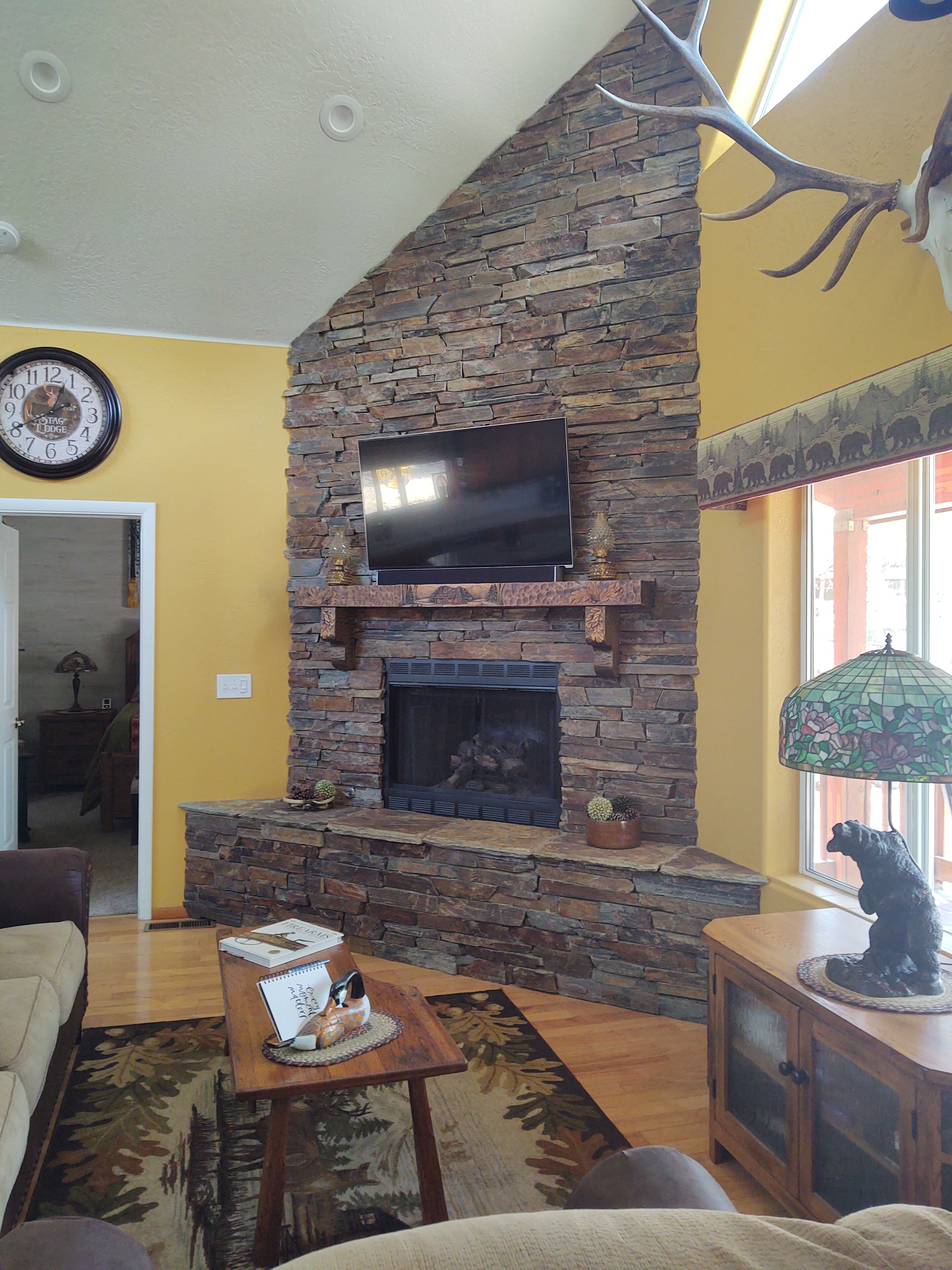 Pinebear - Beautiful Log-sided  Home in the Pines