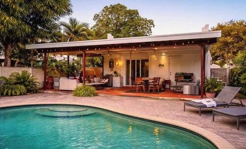 Modest, Simple house in Brickell/Miami with PRIVATE POOL