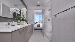 Apartment, 2 Bedrooms | Bathroom | Hair dryer, towels - Downtown Luxury Rentals (Miami)