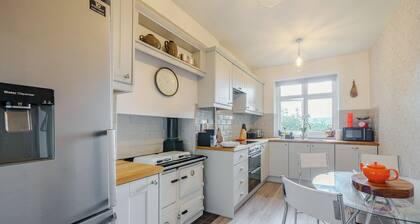 A lovely three bedroom home, perfect for friends and family alike.