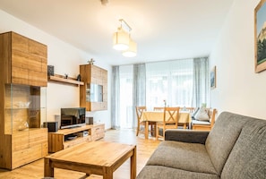 TV, DVD player, table tennis
