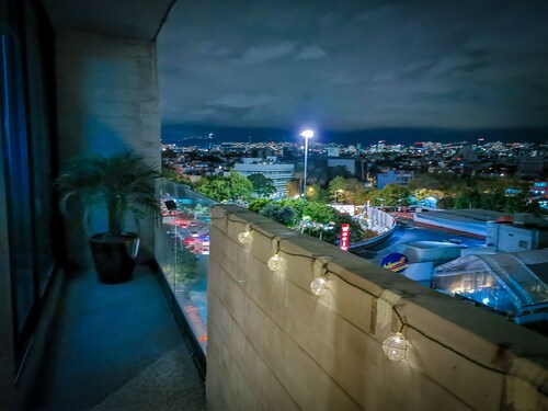 in the heart of Mexico City a new and modern apartment  with a beautiful view 