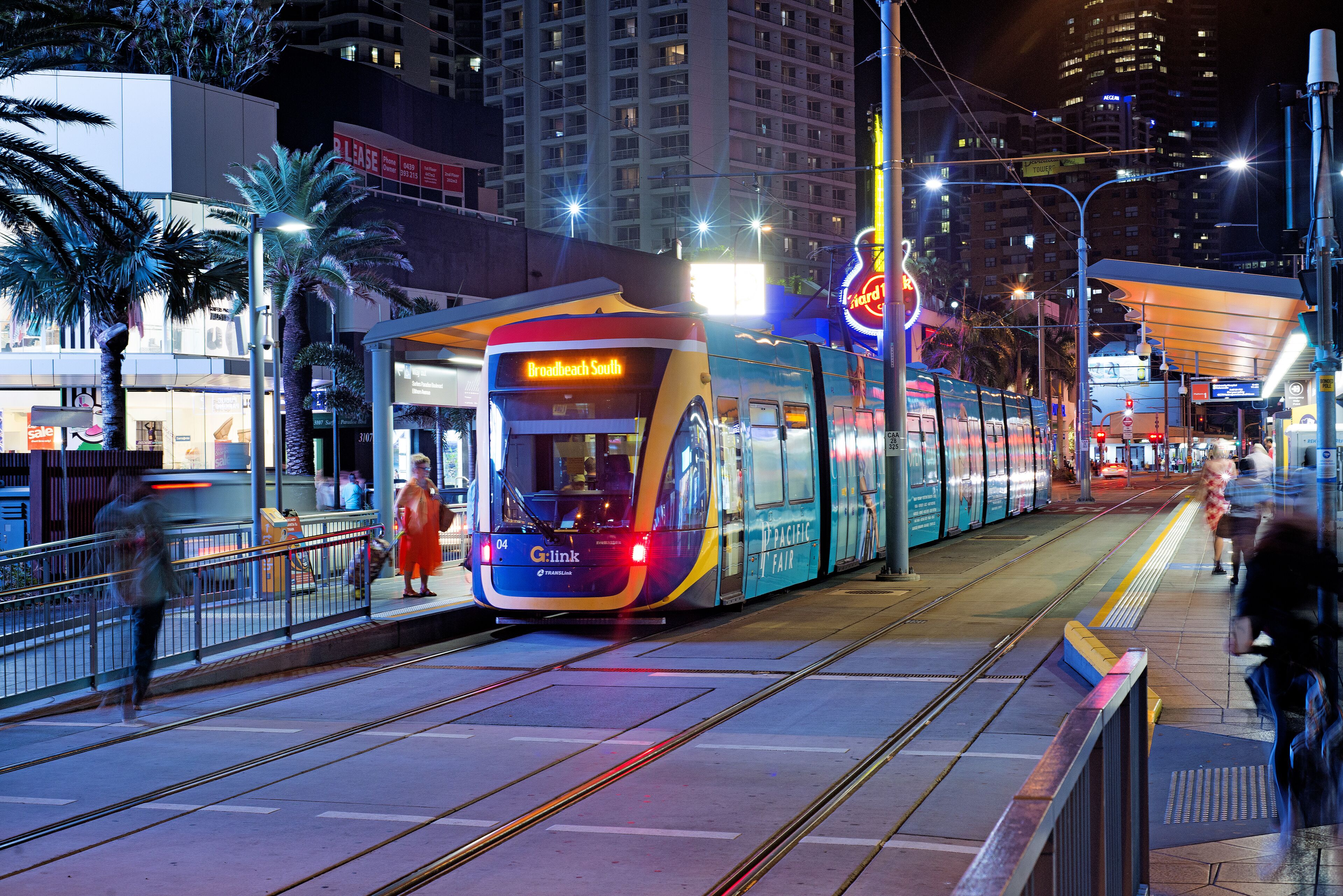 SLEEPS 5 HEART OF CI — image 25