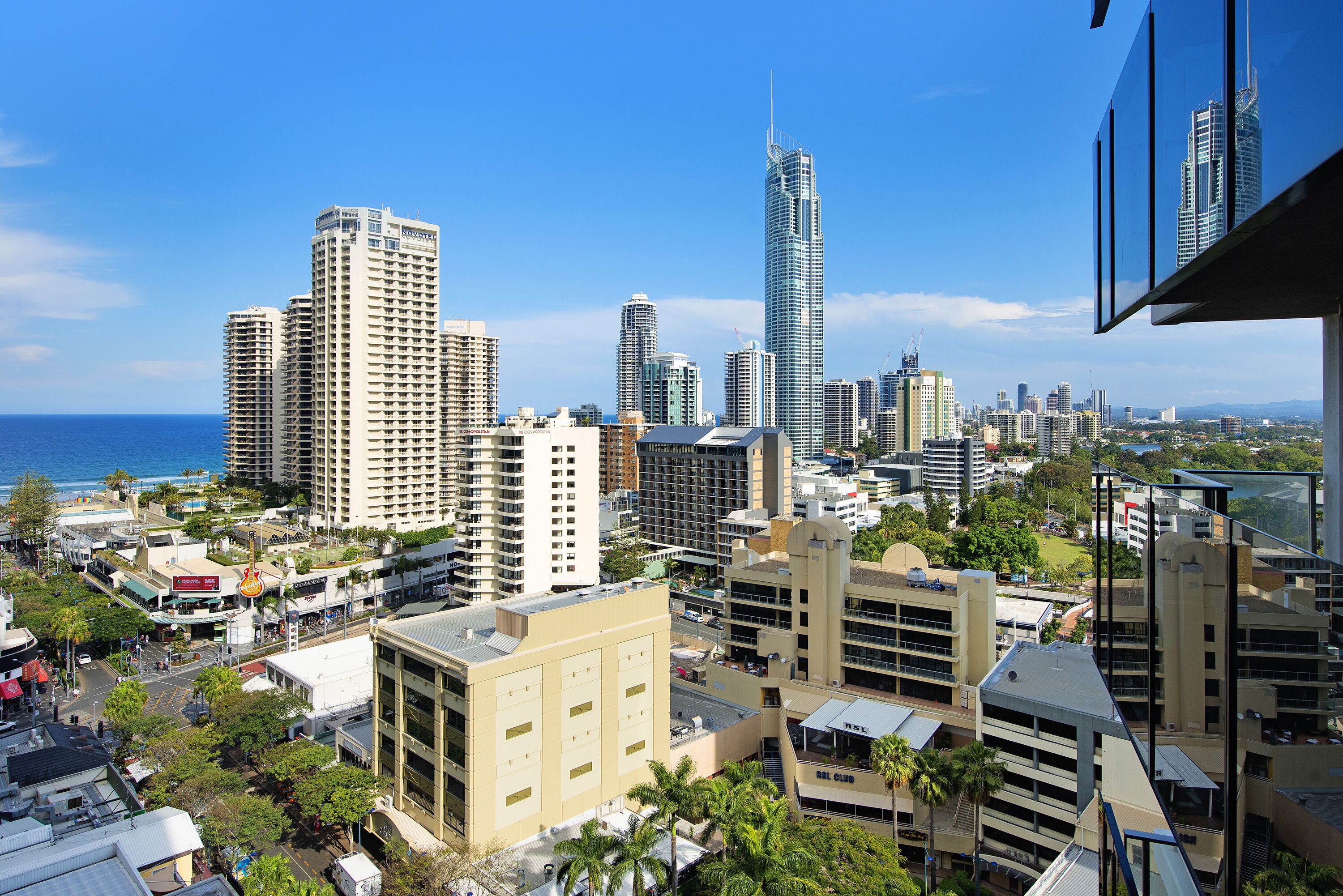 SLEEPS 5 HEART OF CI — image 22