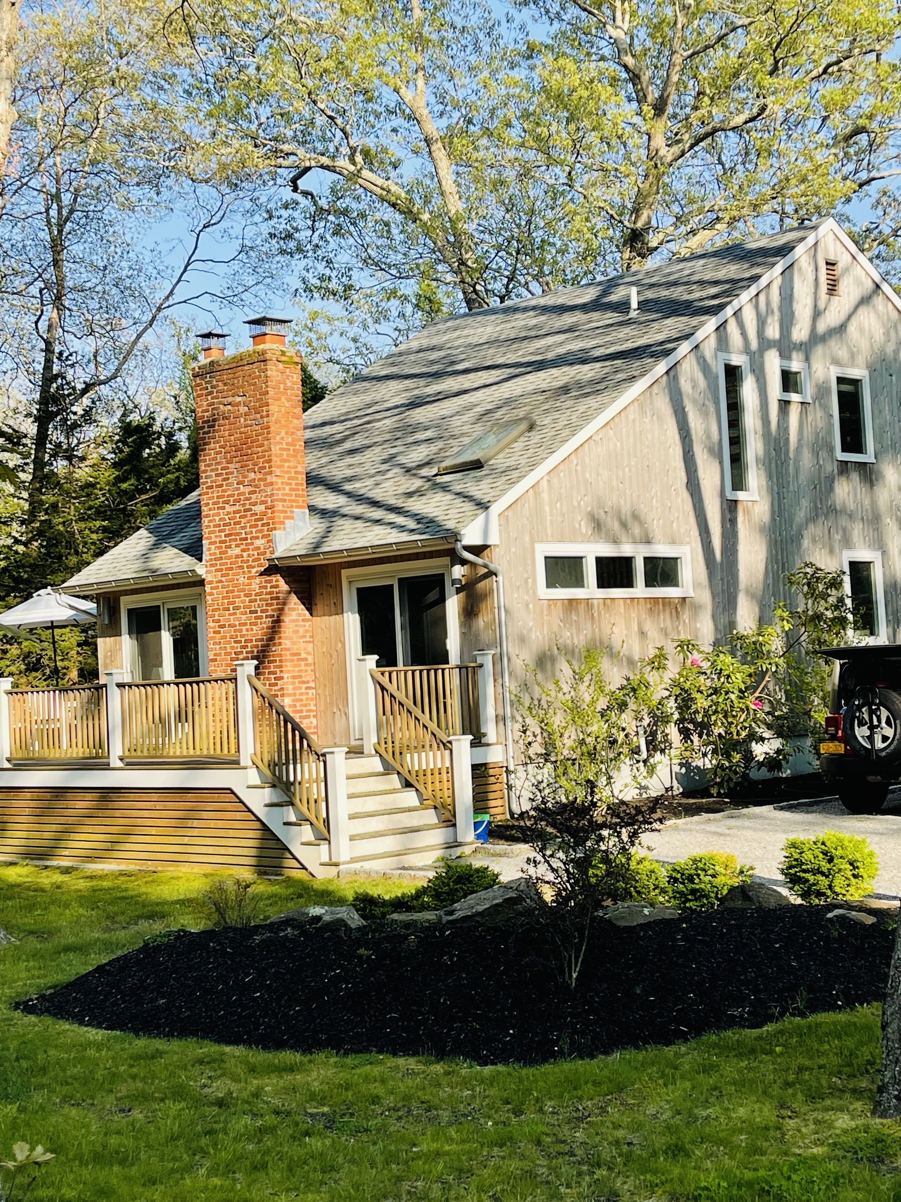 East Hampton/Amagansett Family Oasis-New pool and landscaped yard Private Bay 