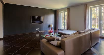 Narva-JÔesuu Luxury Apartments with open terrace