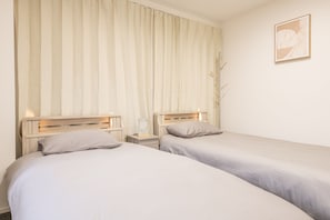 Apartment (503) | 1 bedroom, blackout drapes, free WiFi, bed sheets