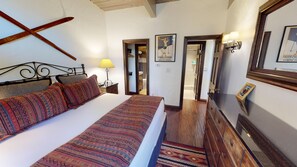 2 bedrooms, internet, bed sheets - Diamond Condo w/ 2 Baths - Complimentary Bfast (Vail)