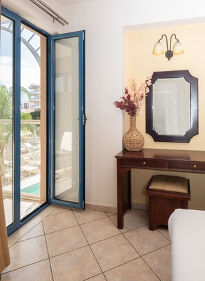 Standard Triple Room | Soundproofing, iron/ironing board, bed sheets - Casa Orama Boutique Hotel (Hersonissos)