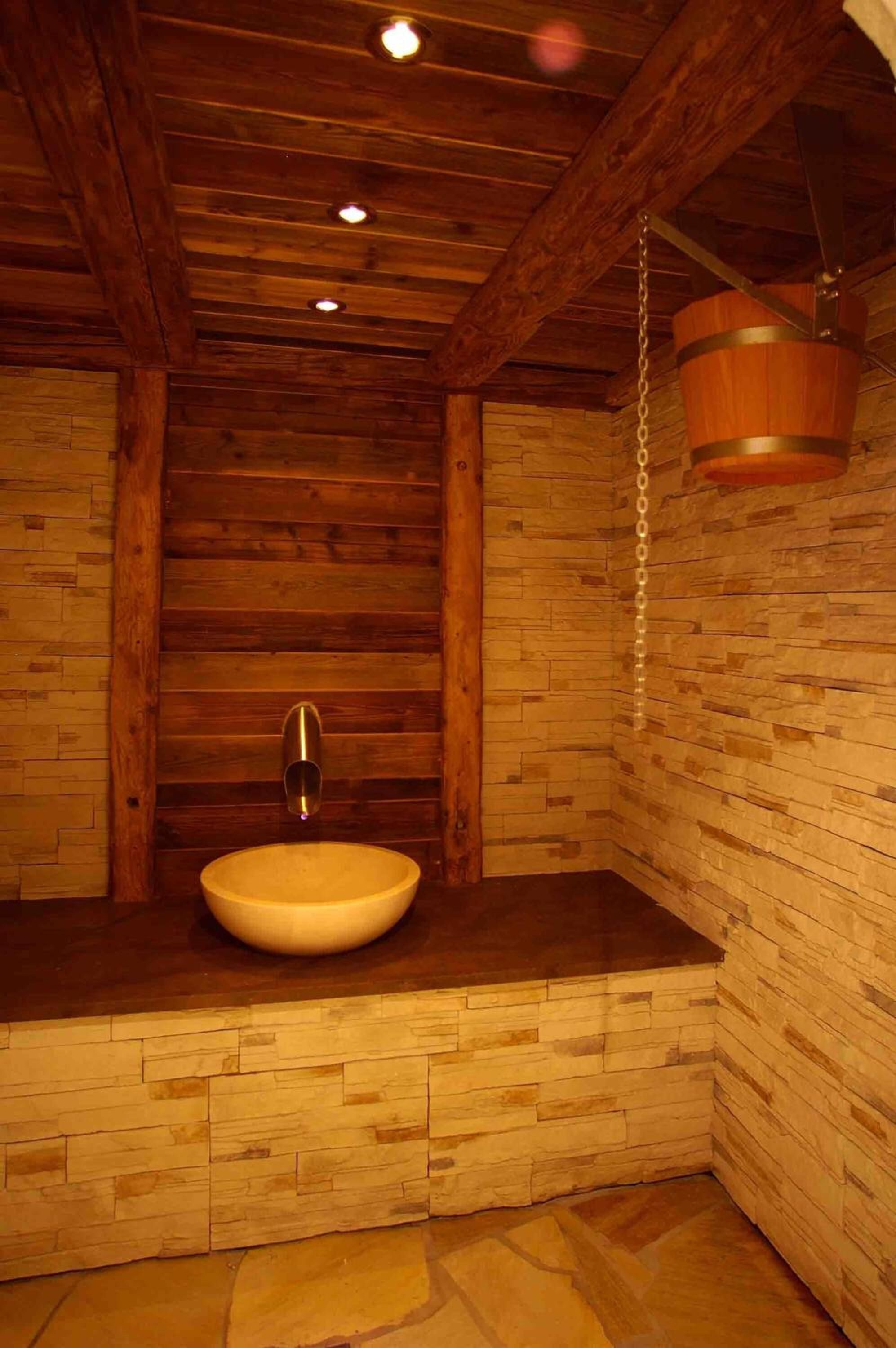 sauna, steam room