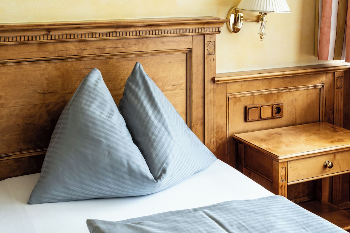 basic double room | hypo-allergenic bedding, in-room safe, individually furnished, desk