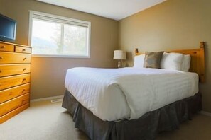 5 多间卧室、熨斗/熨衣板、免费 WiFi、床单