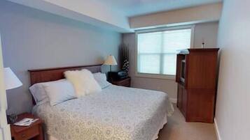 2 slaapkamers, een strijkplank/strijkijzer, gratis wifi, beddengoed