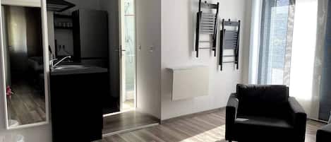 Standard Condo | Private kitchen