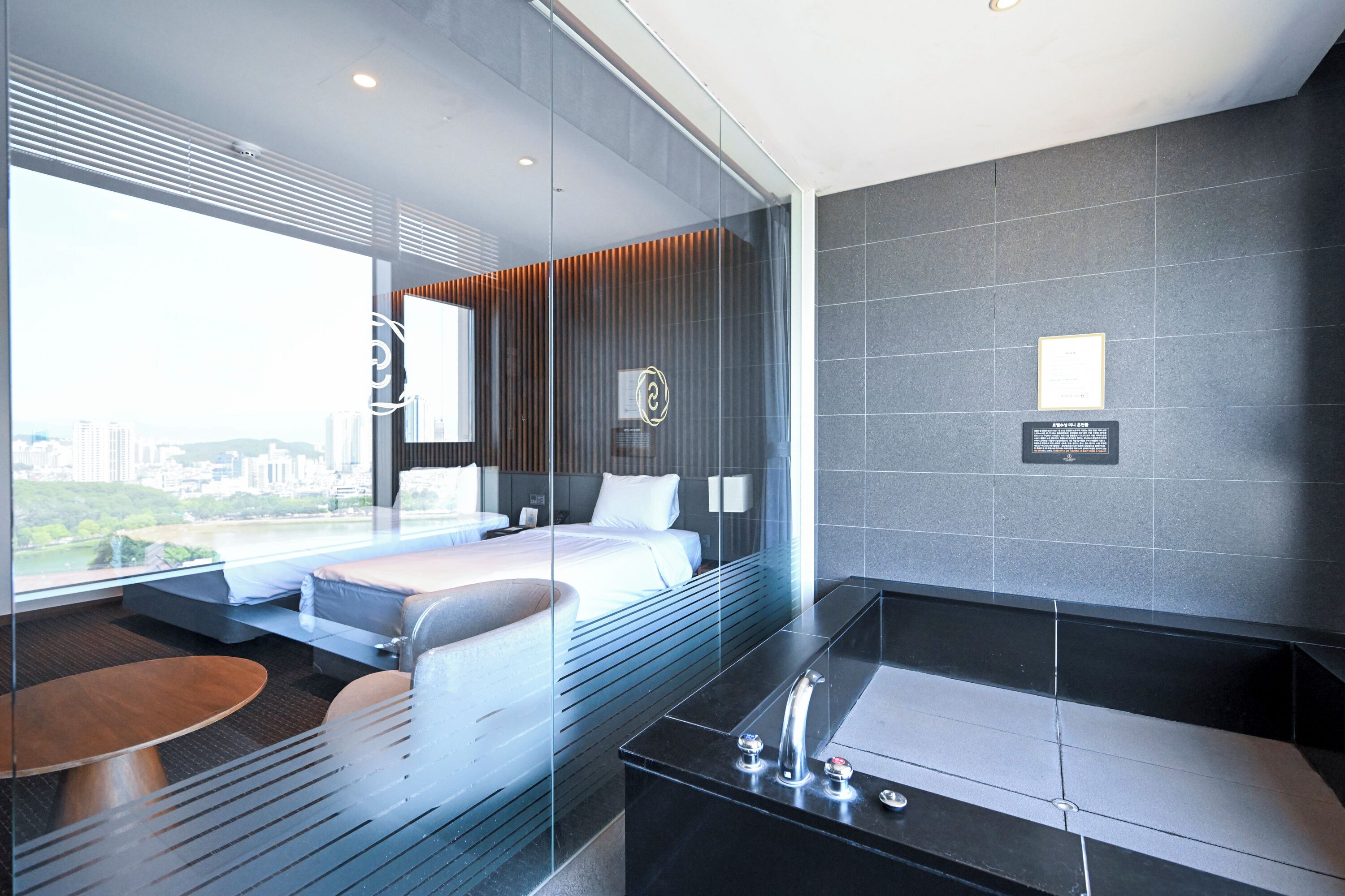 In-room safe, desk, blackout drapes, free WiFi