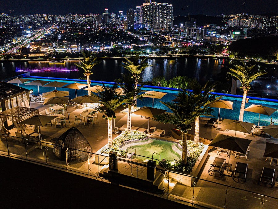 Outdoor pool, open 3:00 PM to 9:00 PM, cabanas (surcharge), sun loungers