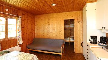 Cabin (6 Beds) | Individually decorated, individually furnished, free WiFi