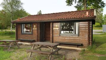 Cabin (4 Beds) | 1 phòng ngủ, trang trí khác biệt