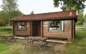 Ferienhütte (4 Beds) | Individuell dekoriert, individuell eingerichtet, kostenloses WLAN