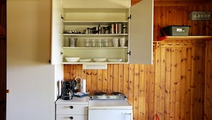 Cabin (6 Beds) | Private kitchenette - Urshult Camping (Urshult)