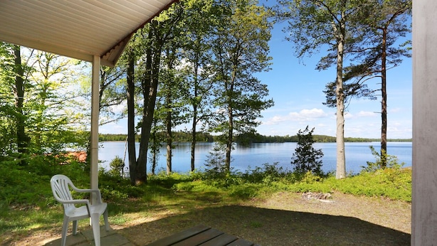 Cabin (6 Beds) | Water view - Urshult Camping (Urshult)