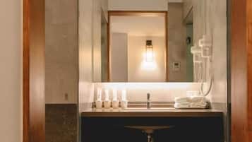 Firemannsrom – superior | Vask på badet