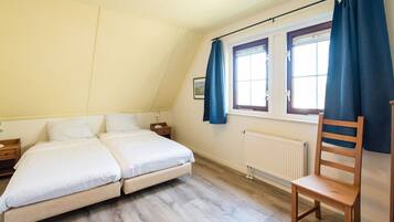 4 bedrooms, individually furnished, bed sheets