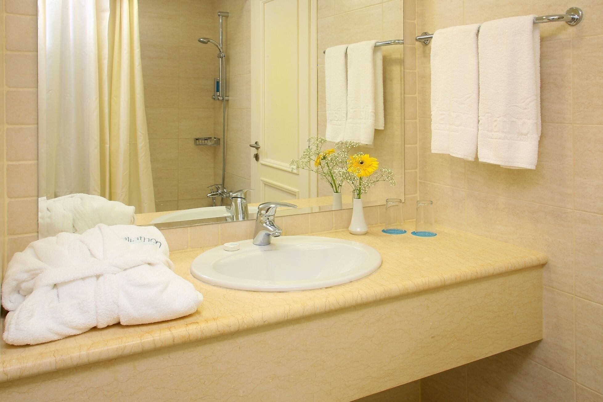 Foto - Aliathon Ionian