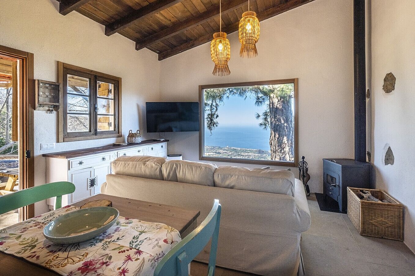 Centennial Pine 4 Wifi & BBQ