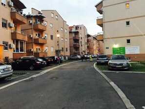 Exterior - Central Business Suites with Hot Jacuzzi (Belgrade)