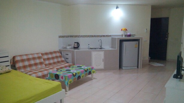 Studio, pemandangan kebun