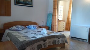 하우스, 침실 2개, 테라스 | 2 개의 침실, 다리미/ 다리미판, 침대 시트