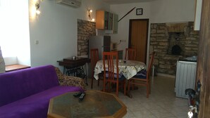 House, 2 Bedrooms, Terrace | Interior - House for Families and Pets Welcome (Marcana)