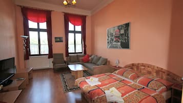 Apartamento | 2 quartos, cofres nos quartos, ferros/tábuas de passar roupa