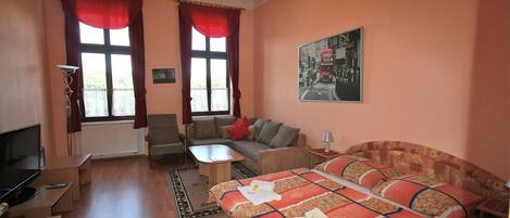 Lägenhet | 2 sovrum, värdeförvaringsskåp på rummet och strykjärn/strykbräda