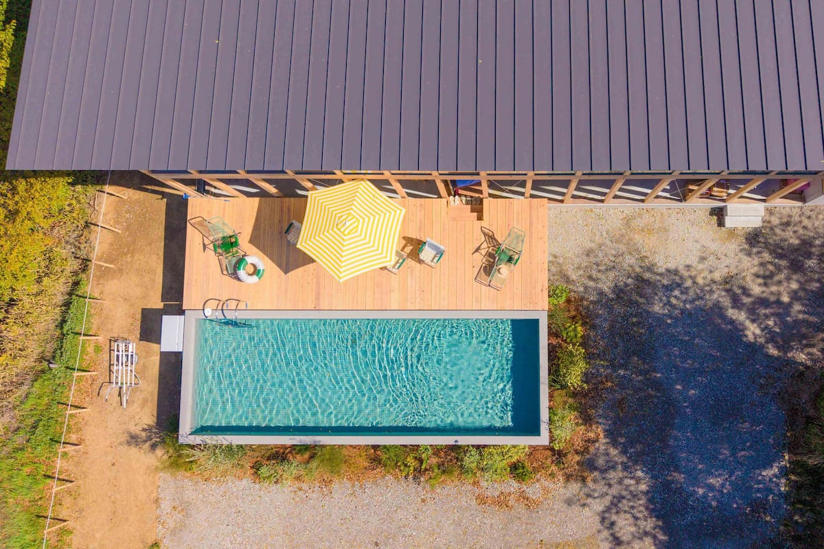 Daunenbettdecken, Zimmersafe, individuell dekoriert