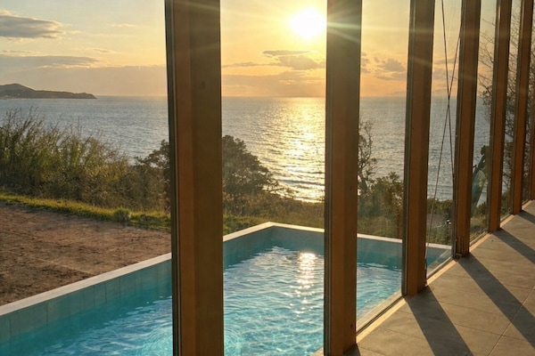 Down duvets, in-room safe, individually decorated