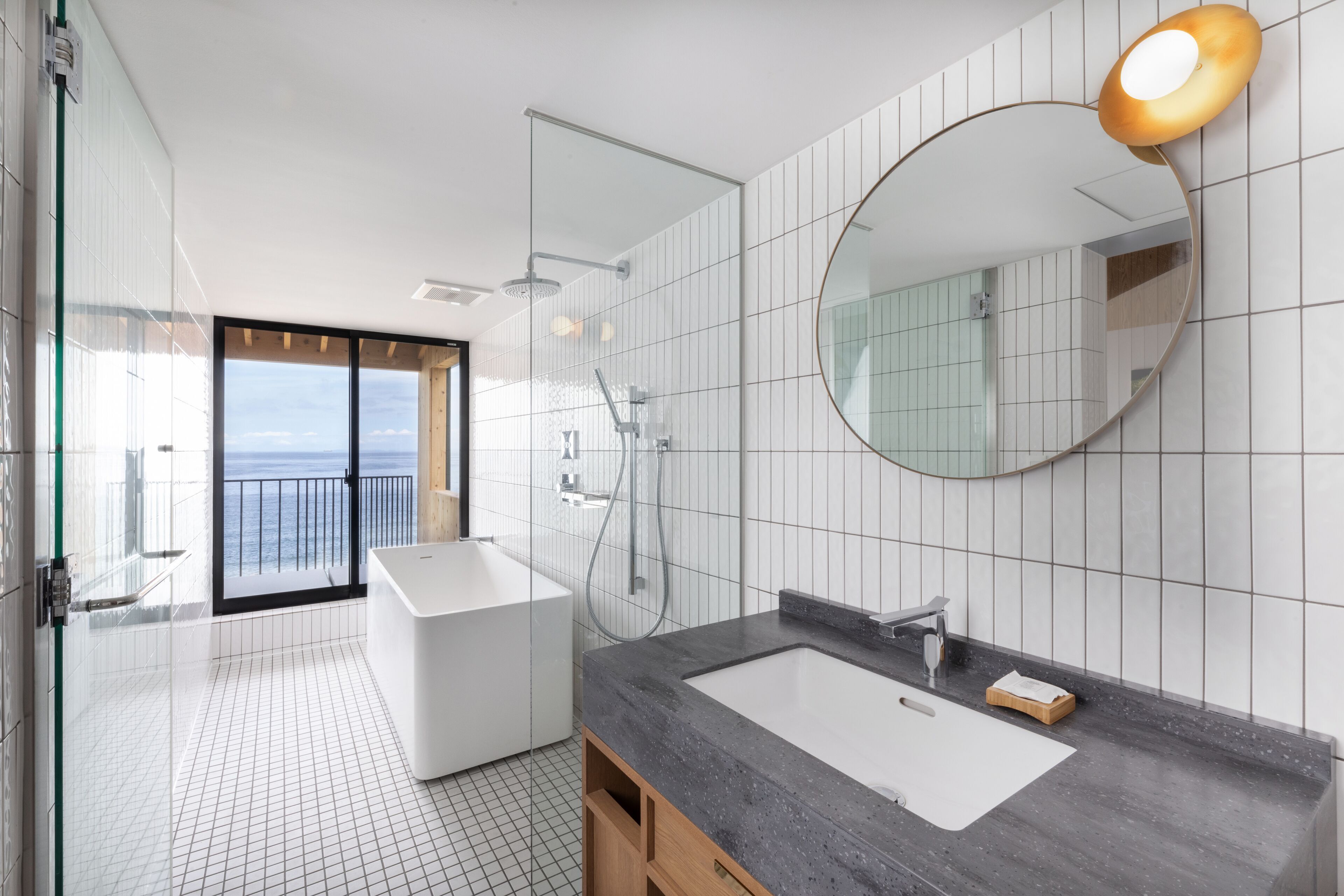 Bathroom | Free toiletries, hair dryer, slippers, bidet
