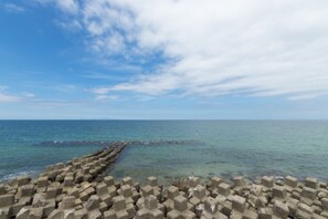 Beach/ocean view - Kamome Slow Hotel (Awaji)