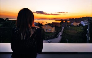 Property grounds - FEITIÑA HOUSE: modern and functional sea views (A Illa de Arousa)