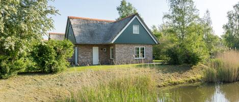 House | Exterior